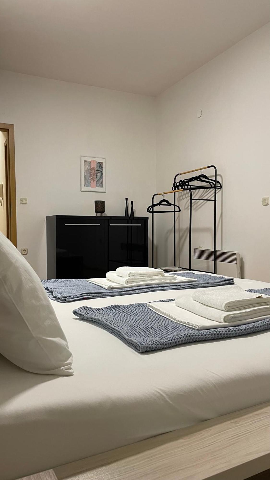 West Side Apartment オフリド エクステリア 写真